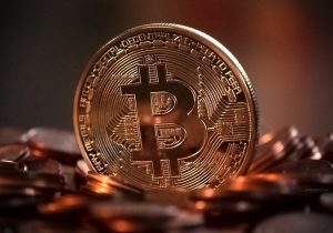 تعرف كم كان سعر البيتكوين في بدايتهوكم اصبح اليوم